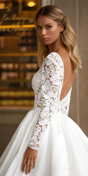 Boho wedding dress with sleeves