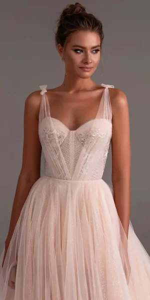 A line princess wedding dress