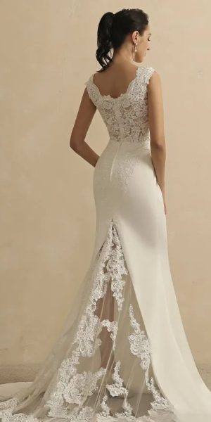Mermaid dress with long train wedding