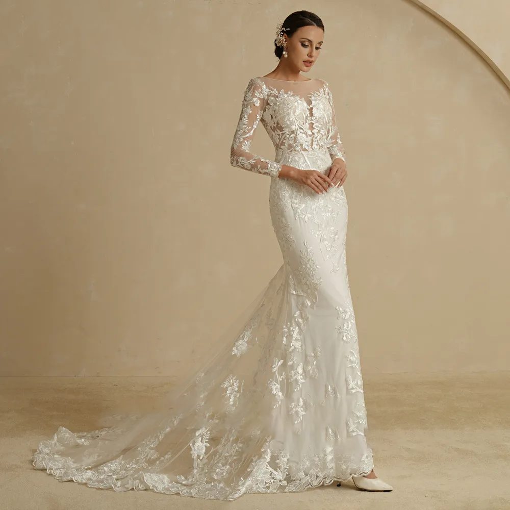 Long sleeve mermaid wedding dress - Image 4