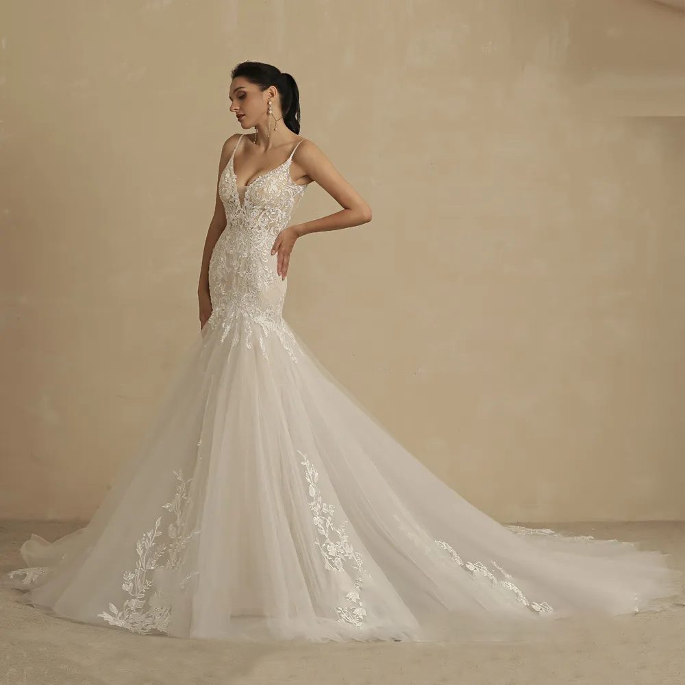 V neck mermaid wedding dress - Image 5