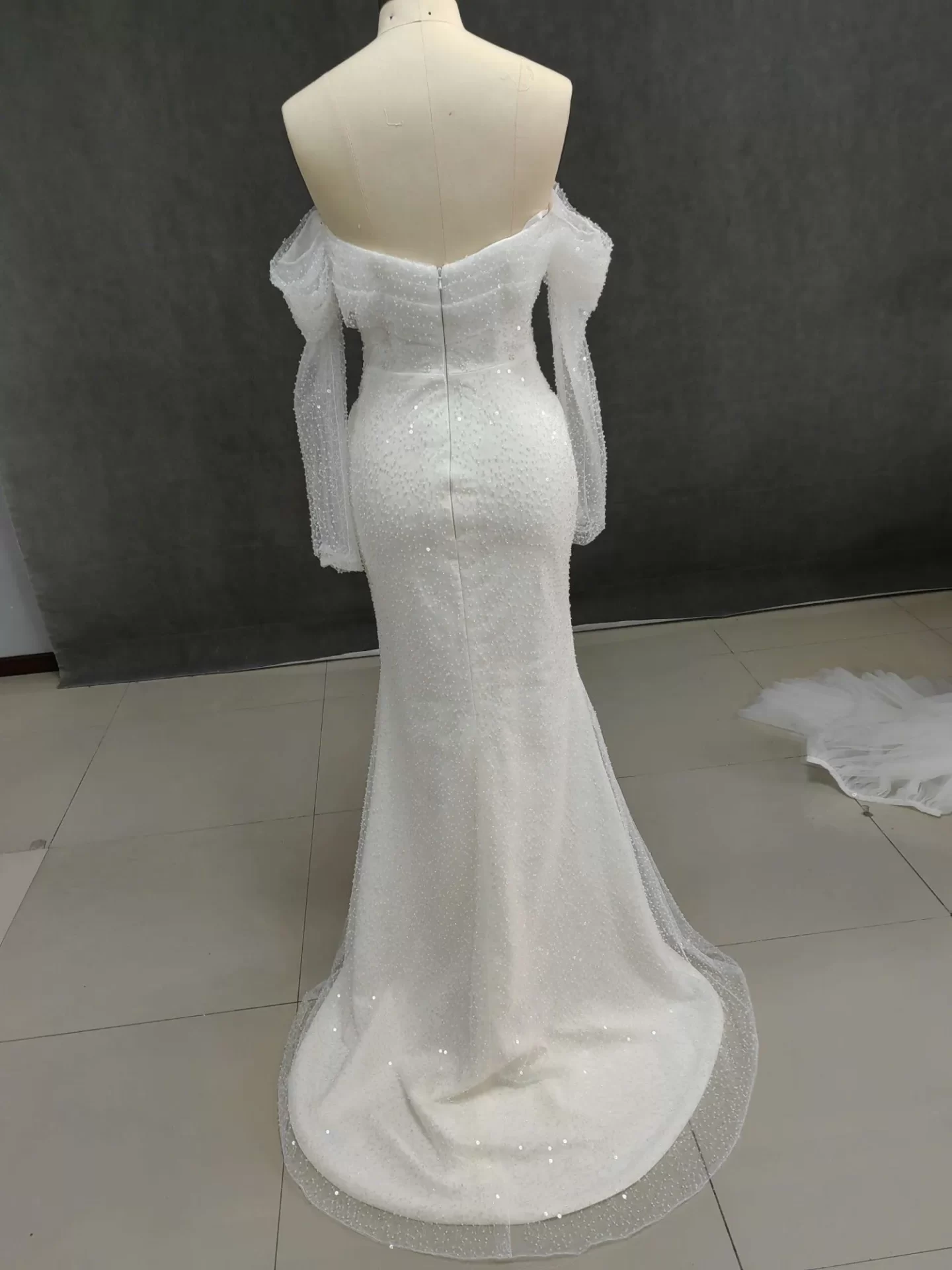 Beaded trumpet wedding dress - Image 7