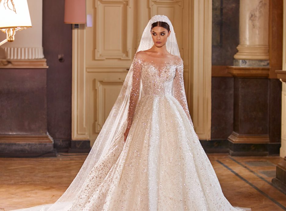 Sweetheart neckline princess wedding dress