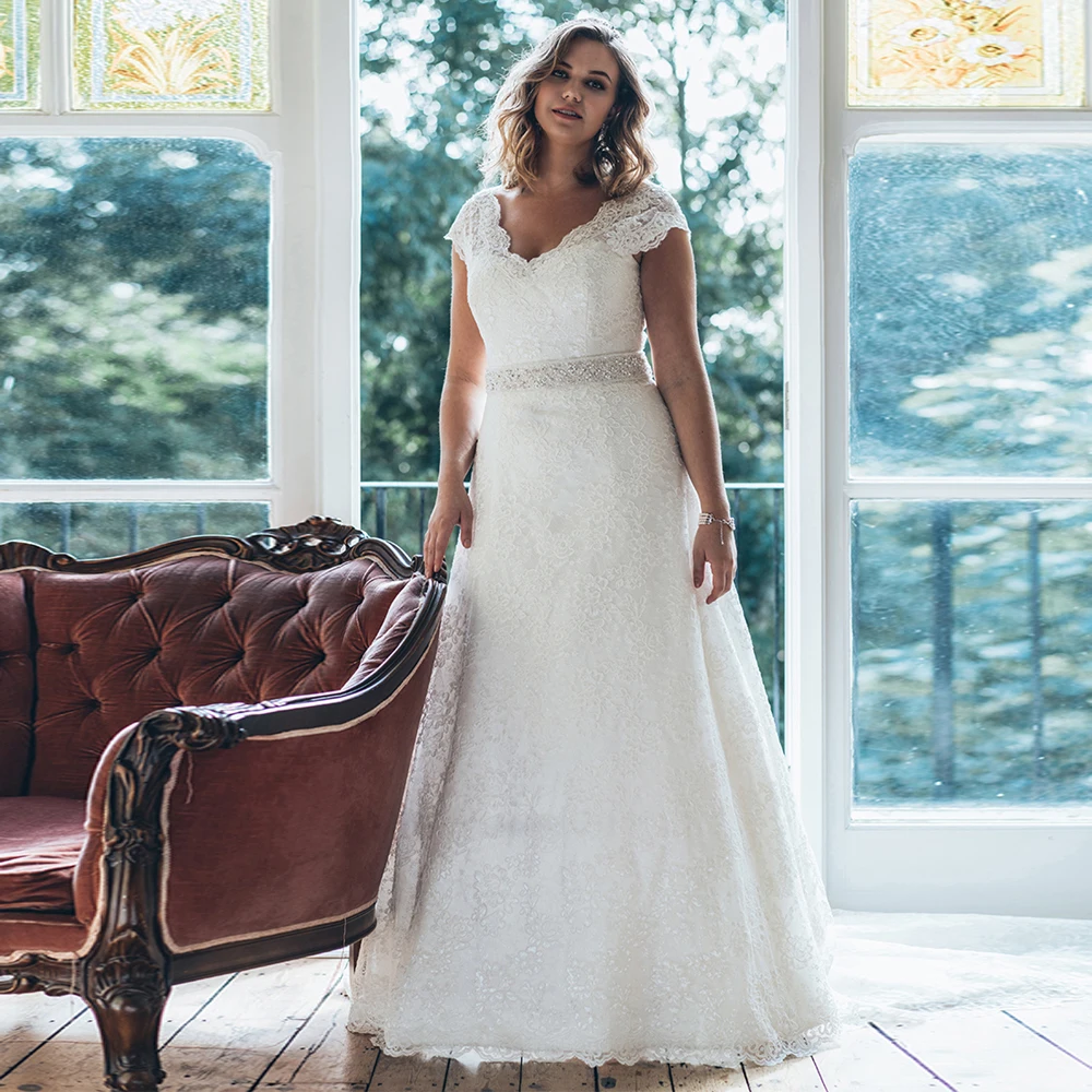 plus size lace wedding dress