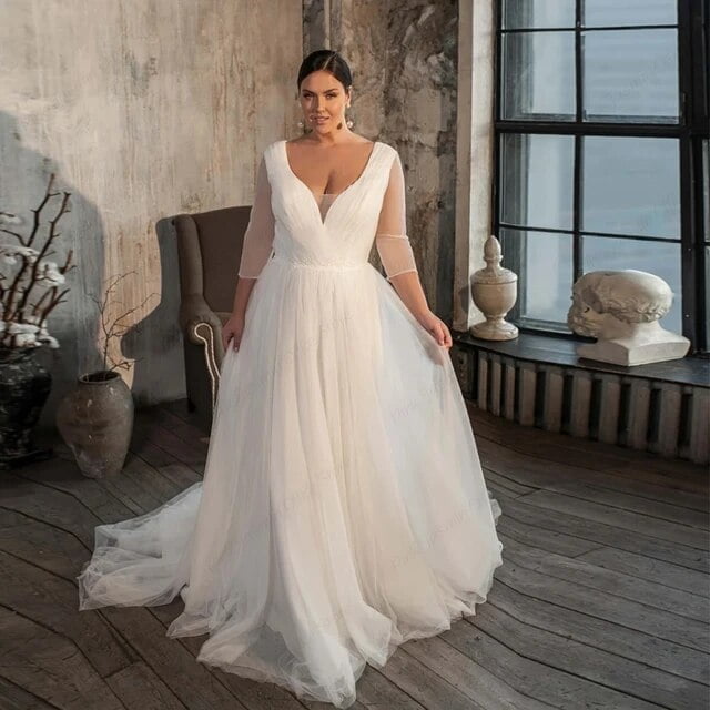 Plus size wedding dress for large bust