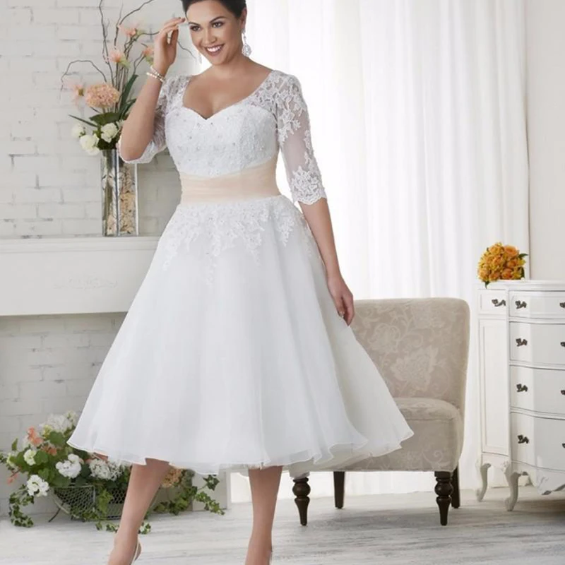 Plus size short wedding dress