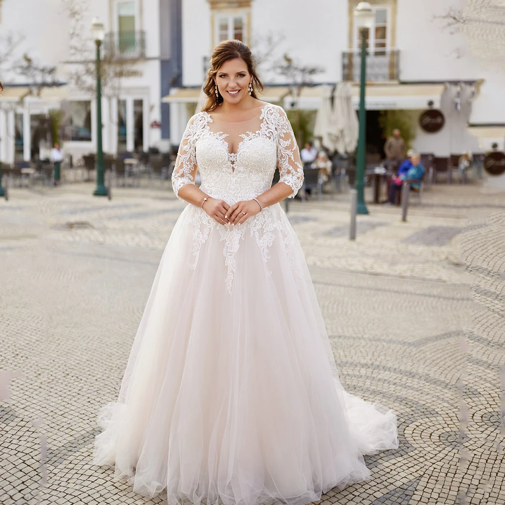 Plus size wedding dress 3/4 sleeve