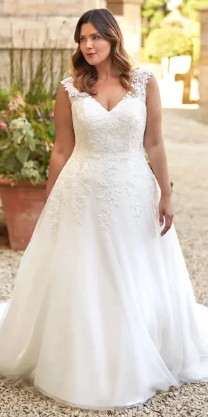 Plus size floral wedding dress